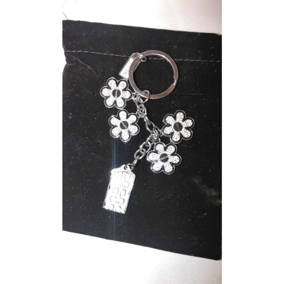 Coach Logo Sunflower Keychain in White & Silver with Dustbag & Box - Picture 2 of 4